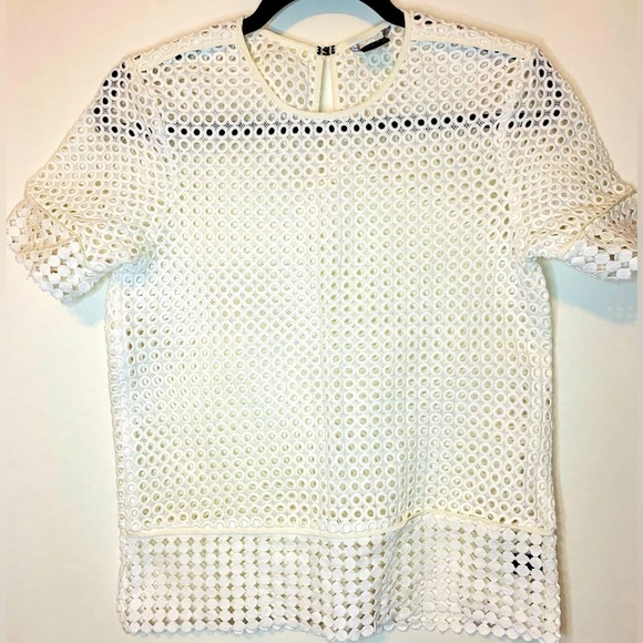 Dolce Vita Women’s Graphic lace Crewneck Short Sleeve Top Size 6! - Picture 1 of 8
